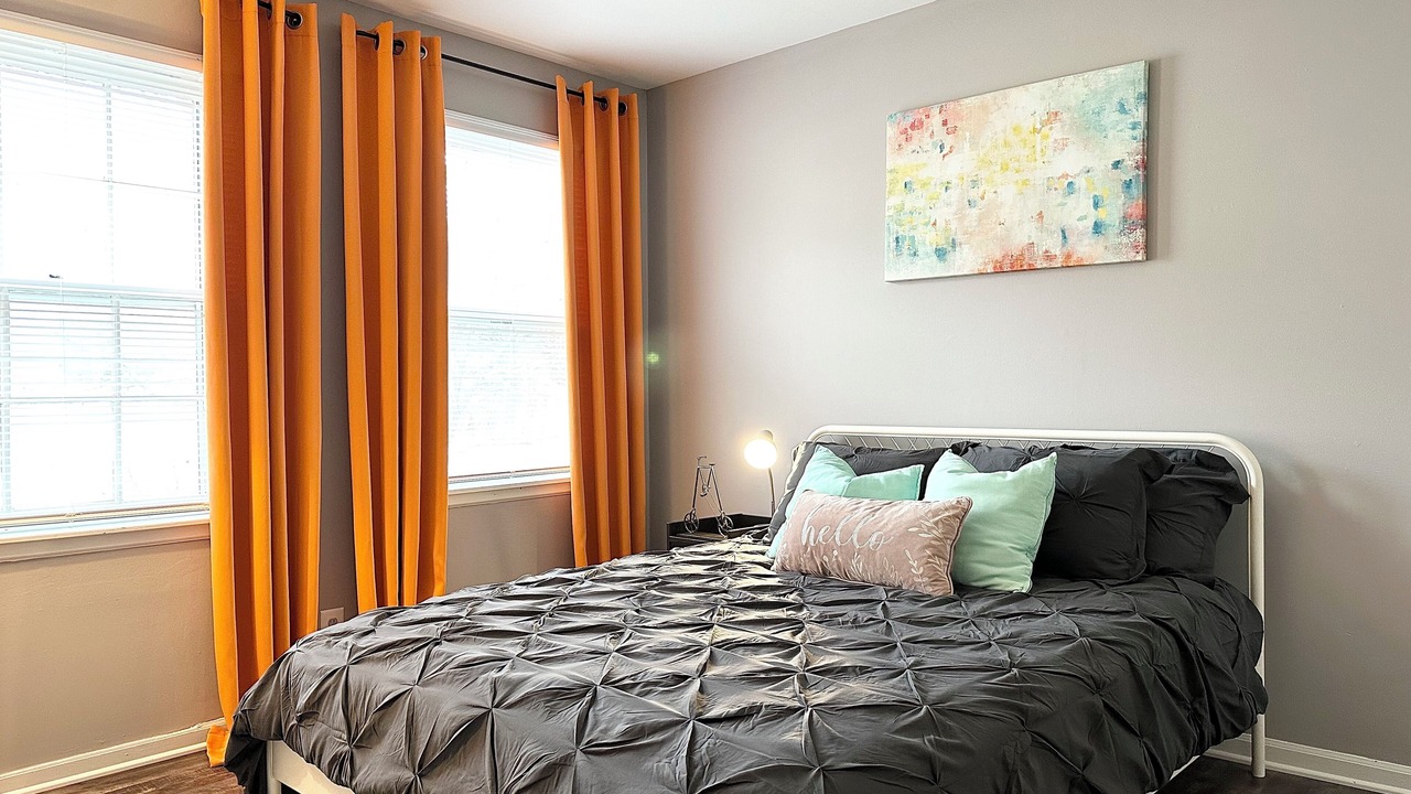 Photo of Bedroom in Yorkville