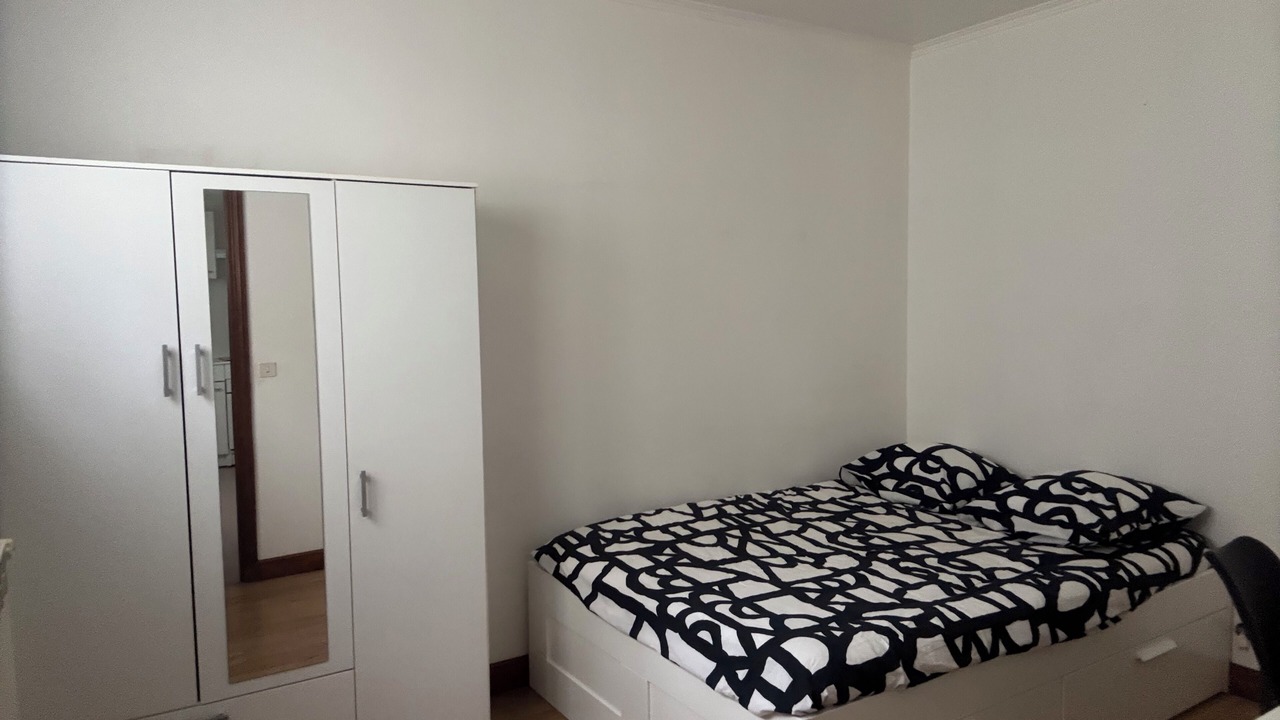 Photo of Bedroom in Bron