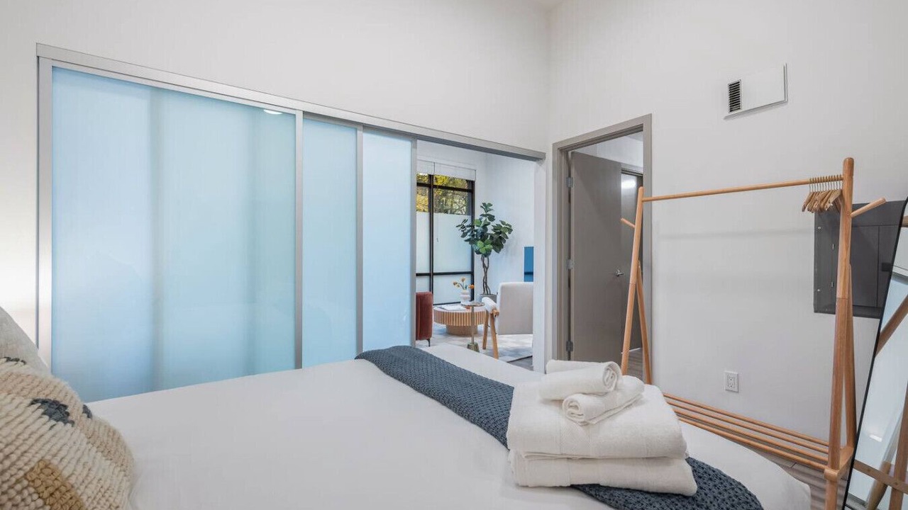 Photo of Others in Roosevelt