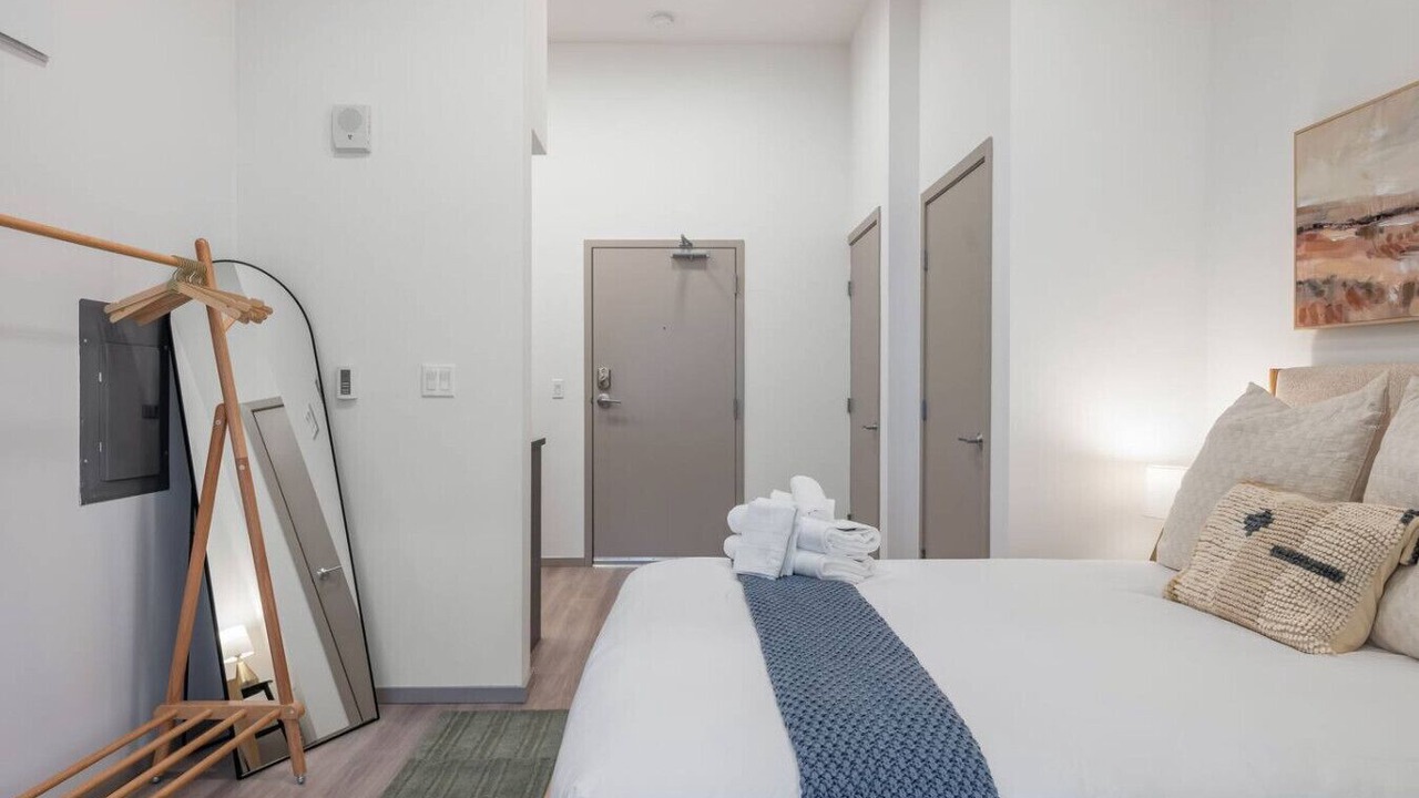 Photo of Others in Roosevelt