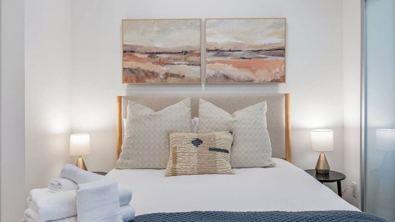 Photo of Others in Roosevelt