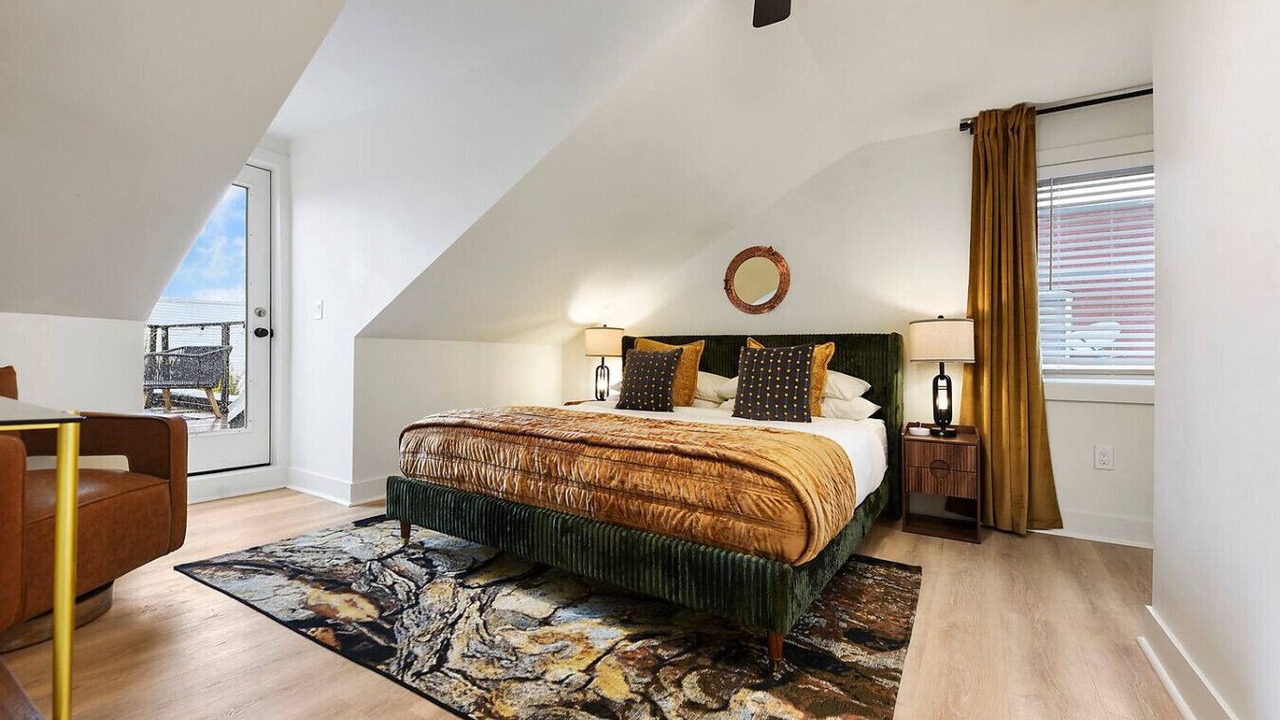 Photo of Bedroom in East Allegheny