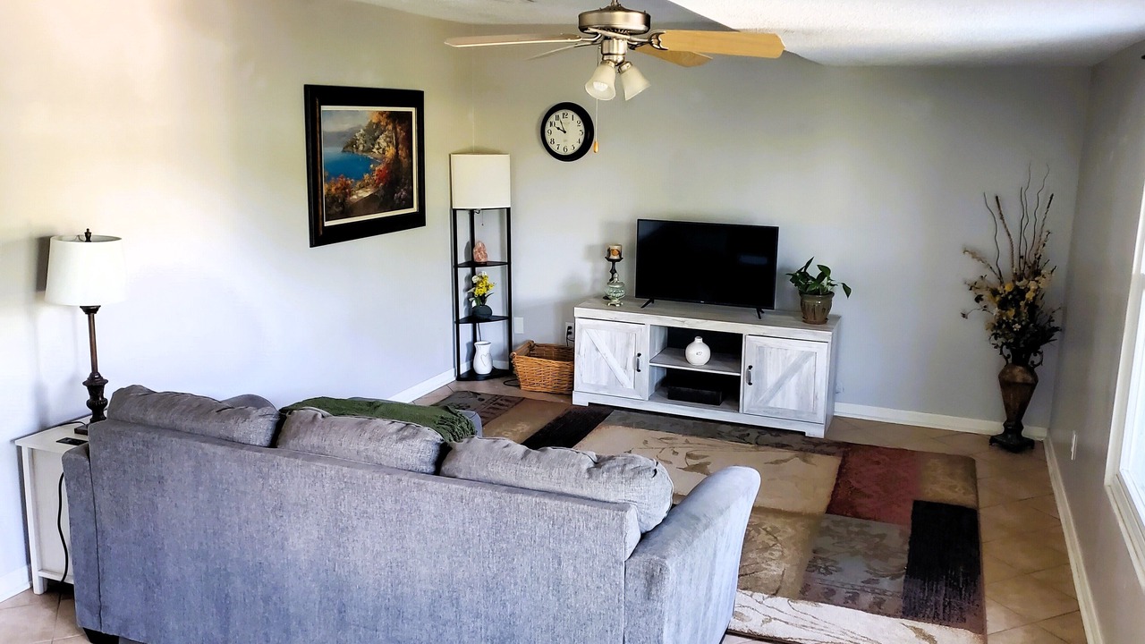 Photo of Livingroom in Platte City