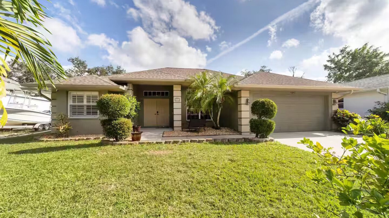 Photo of Outdoor in Lake Sarasota