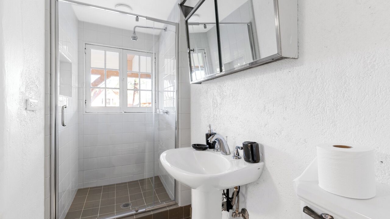 Photo of Bathroom in Newhall