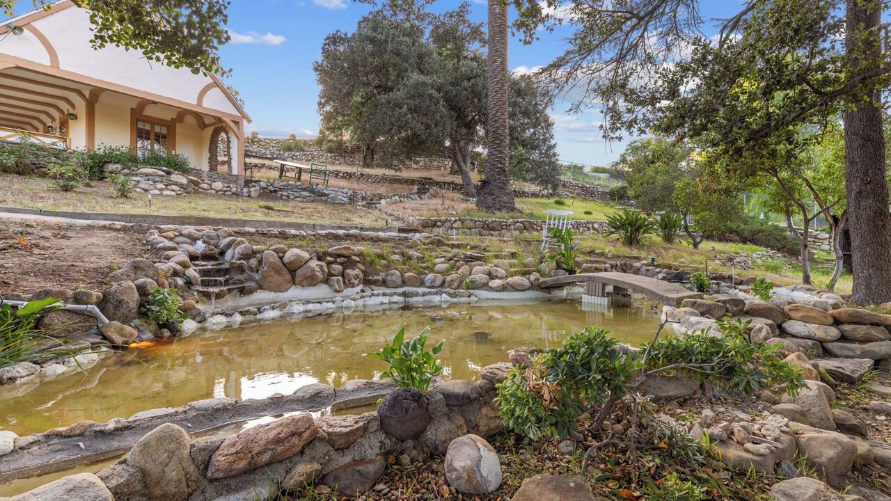 Photo of Outdoor in Newhall