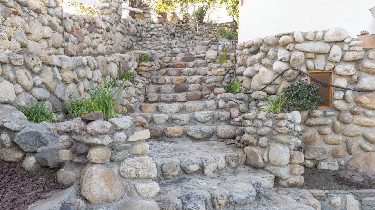 Photo of Outdoor in Newhall