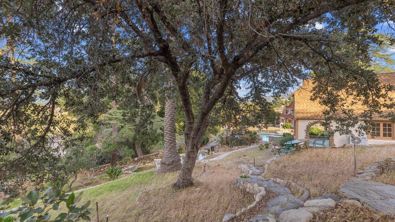 Photo of Outdoor in Newhall