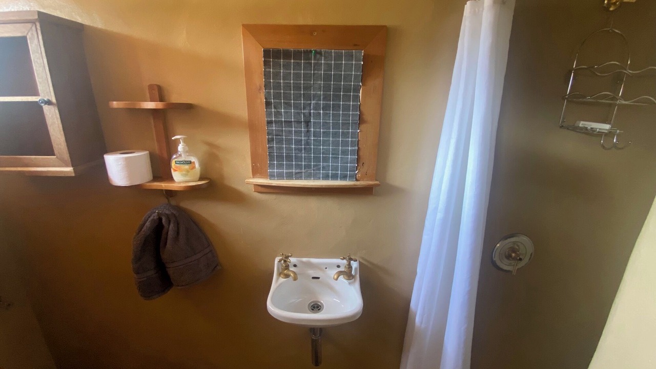 Photo of Bathroom in Lake Hawea