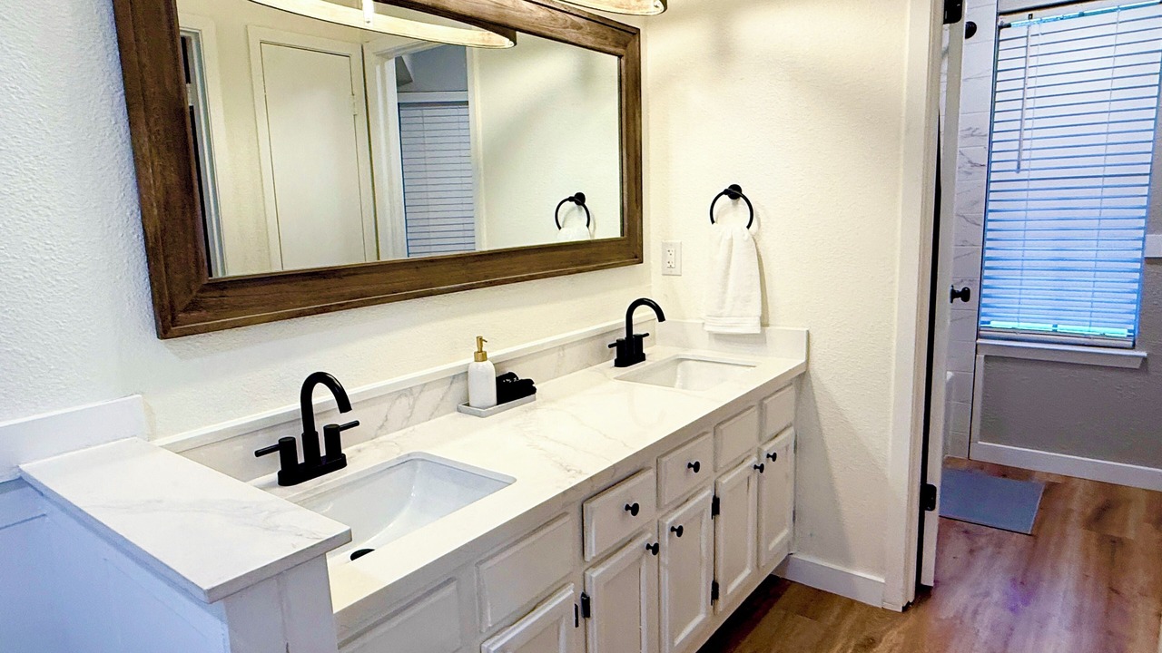 Photo of Bathroom in Cedar Park