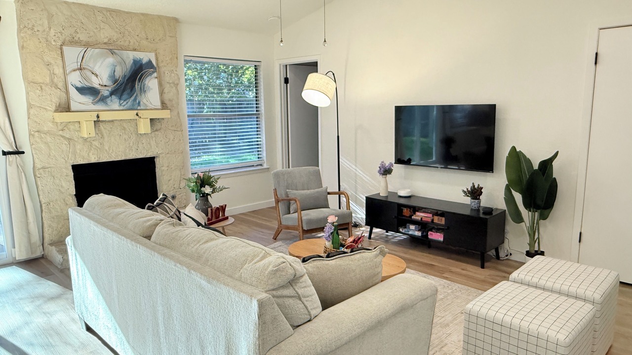 Photo of Livingroom in Cedar Park