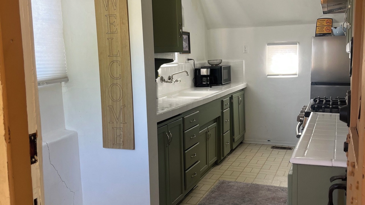 Photo of Kitchen in Newhall