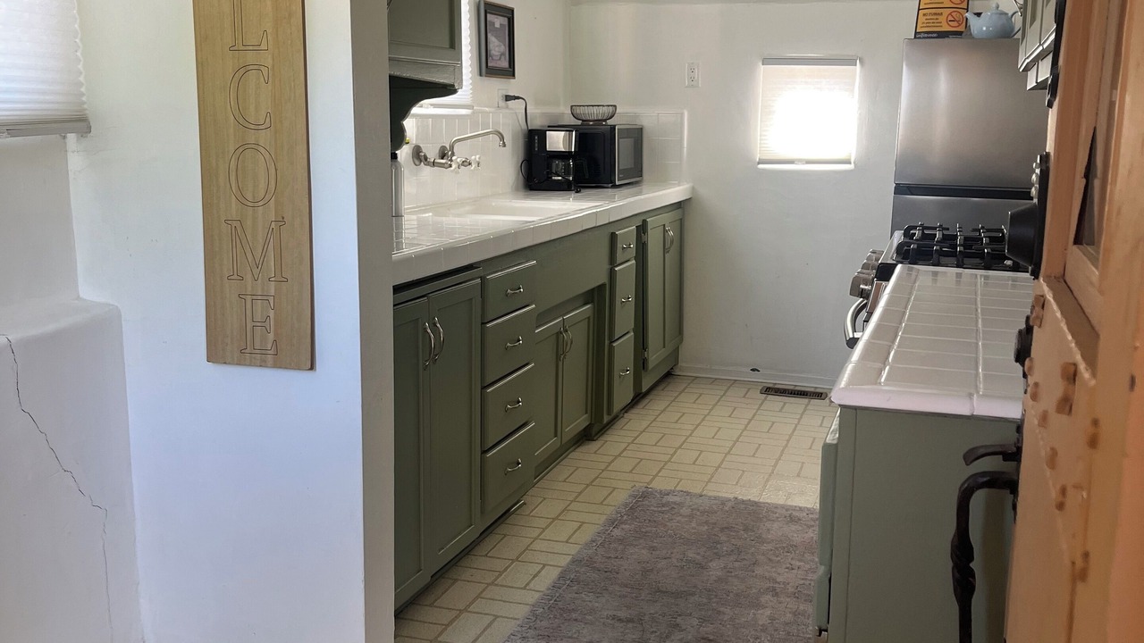 Photo of Kitchen in Newhall