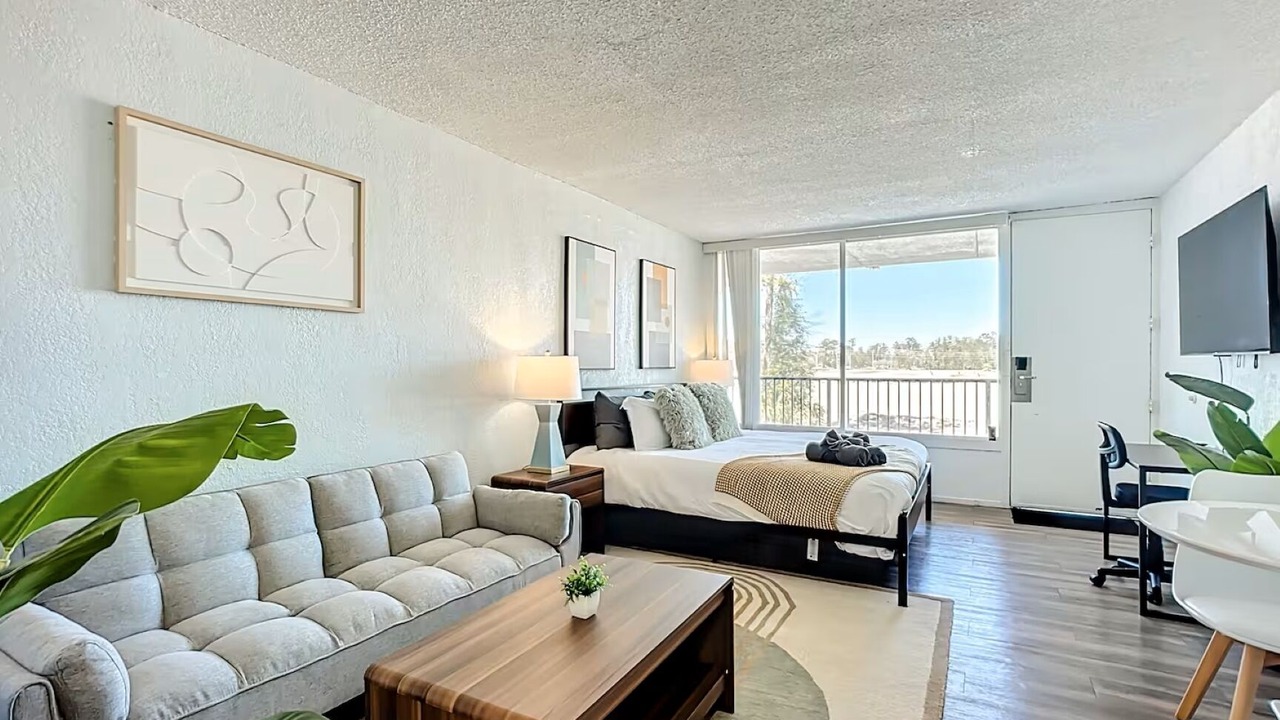 Photo of Bedroom in Hollyford