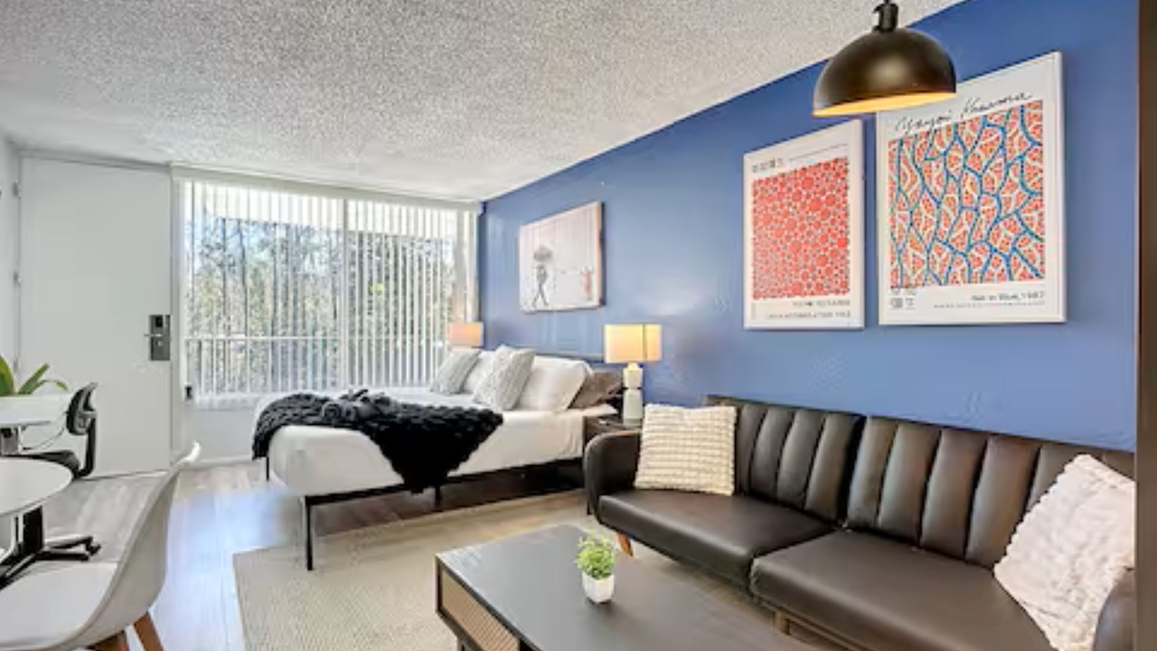 Photo of Livingroom in Hollyford
