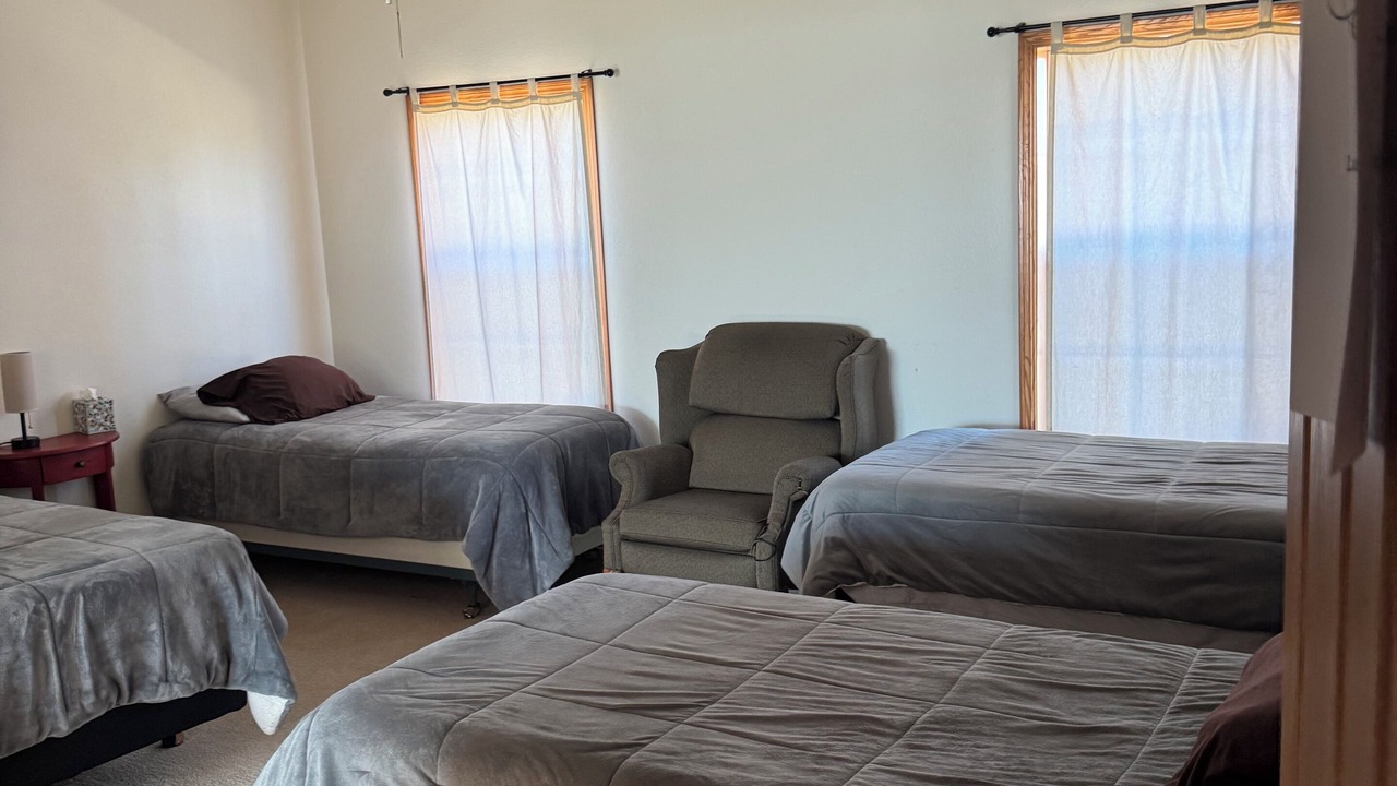 Photo of Bedroom in Murdock
