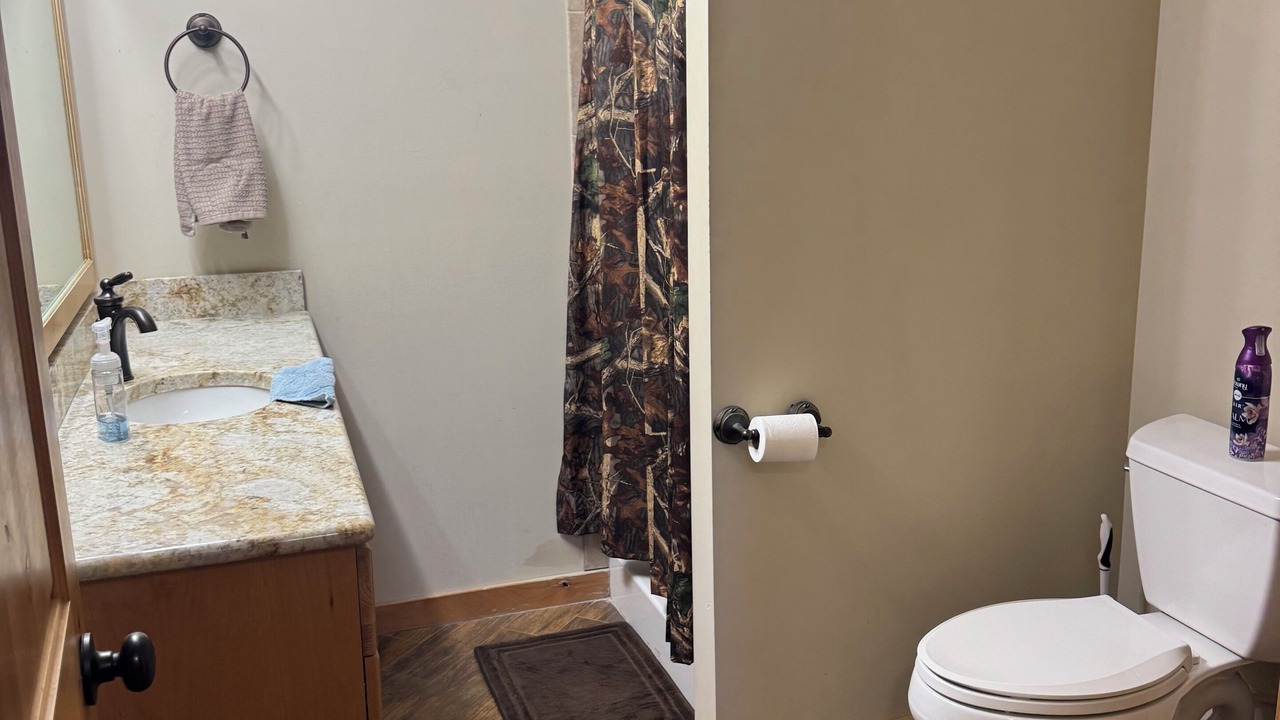 Photo of Bathroom in Murdock