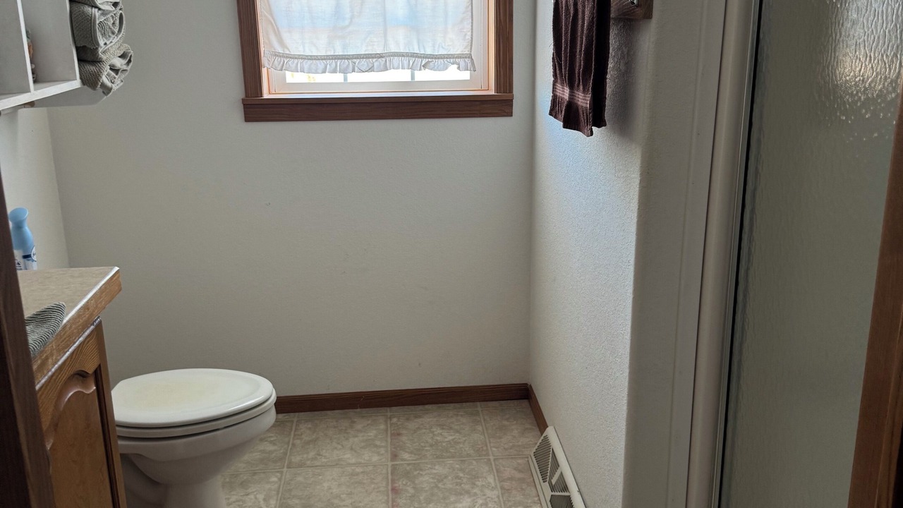 Photo of Bathroom in Murdock