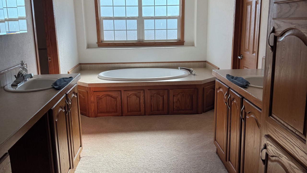 Photo of Bathroom in Murdock