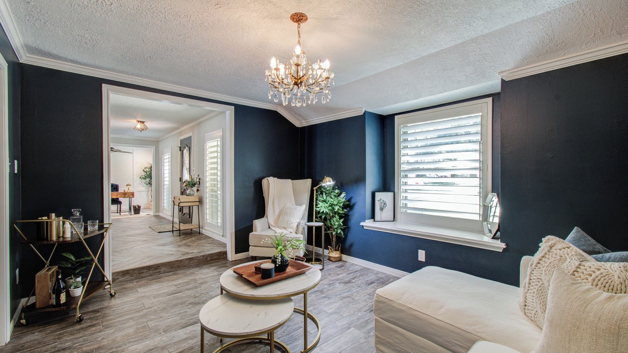 Photo of Livingroom in Northampton