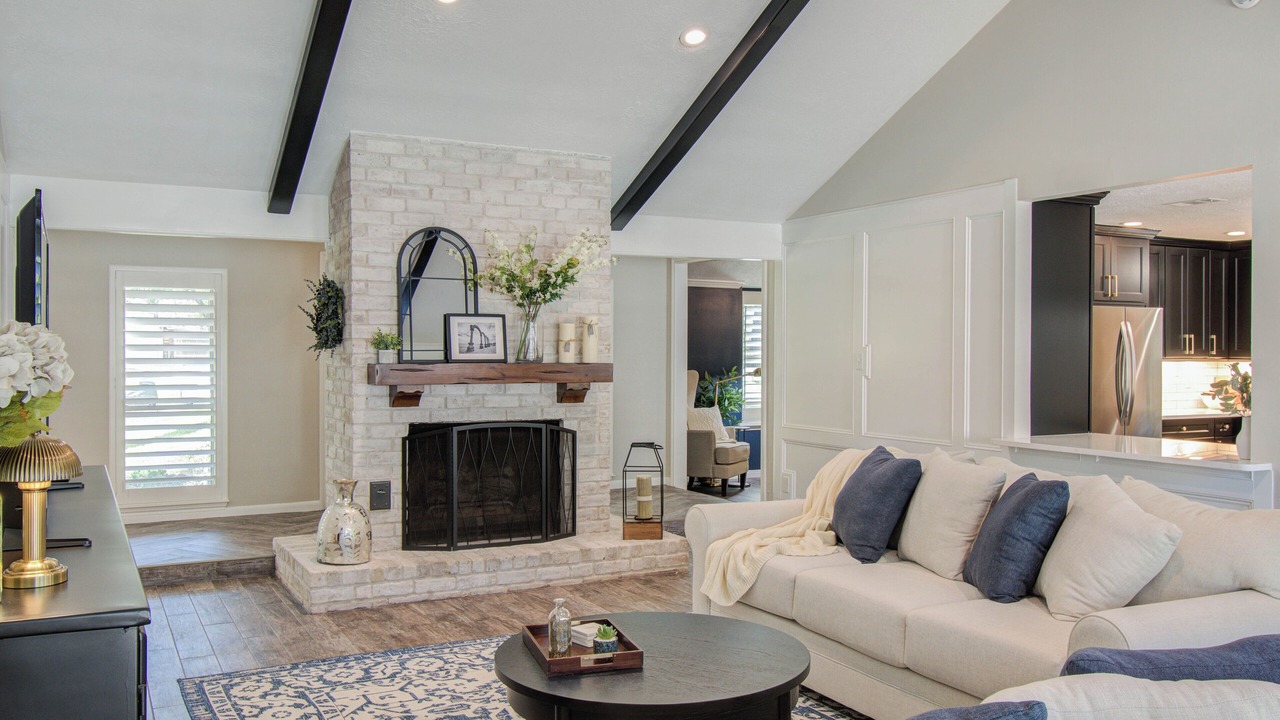 Photo of Livingroom in Northampton