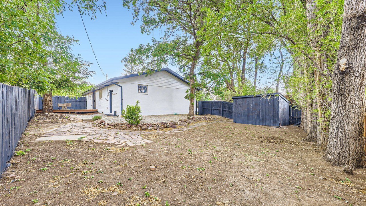 Photo of Outdoor in Highland Park