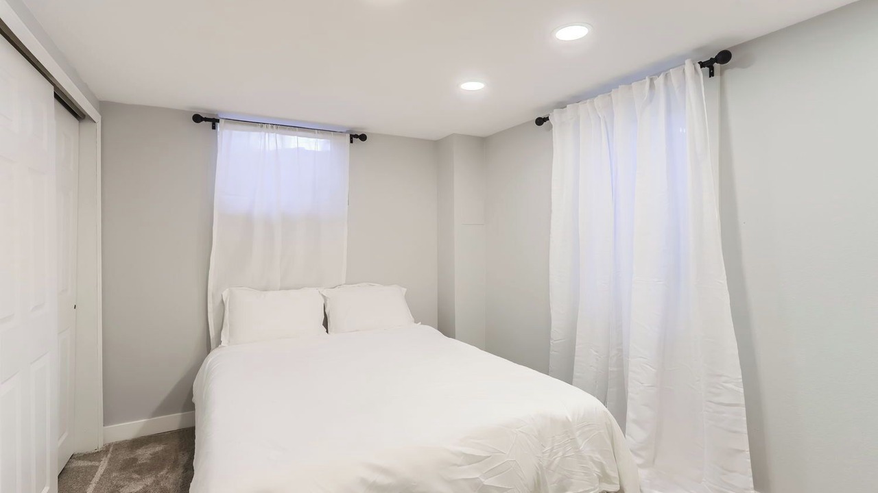 Photo of Bedroom in Highland Park