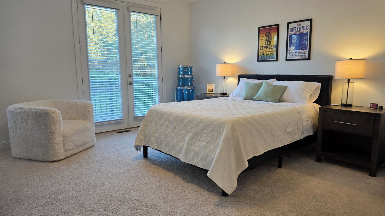 Photo of Bedroom in Downtown
