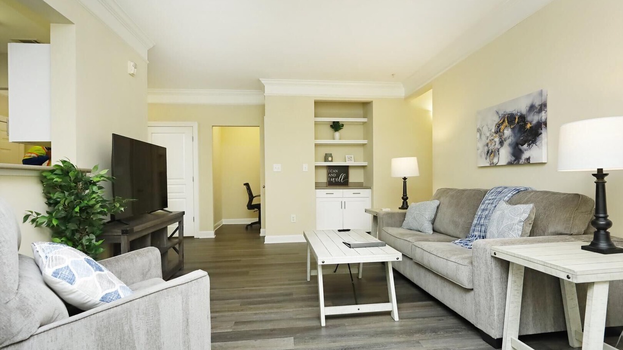 Photo of Livingroom in Southwest Raleigh
