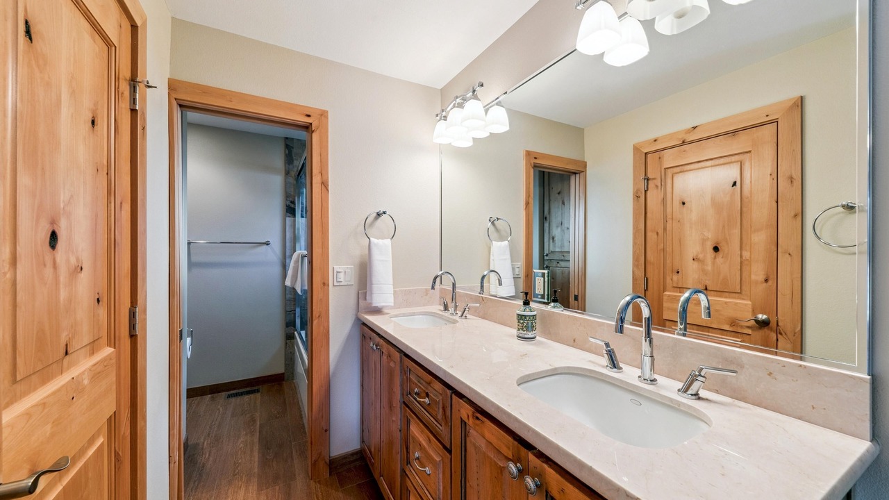 Photo of Bathroom in Tahoe Keys