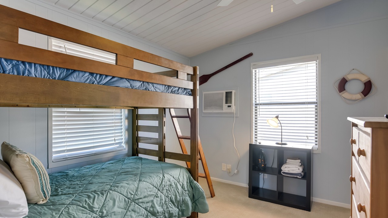 Photo of Bedroom in Galveston