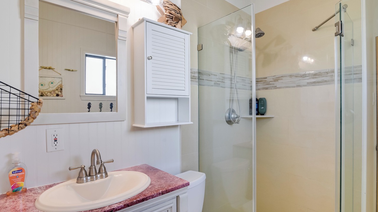 Photo of Bathroom in Galveston