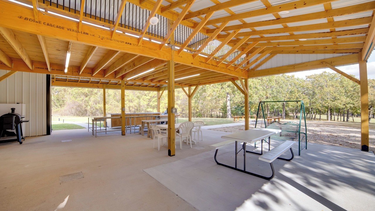 Photo of Outdoor in Emory