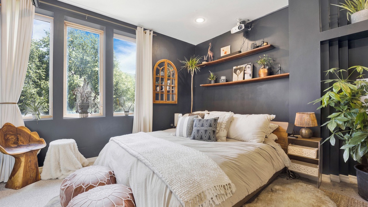 Photo of Bedroom in Wicker Park