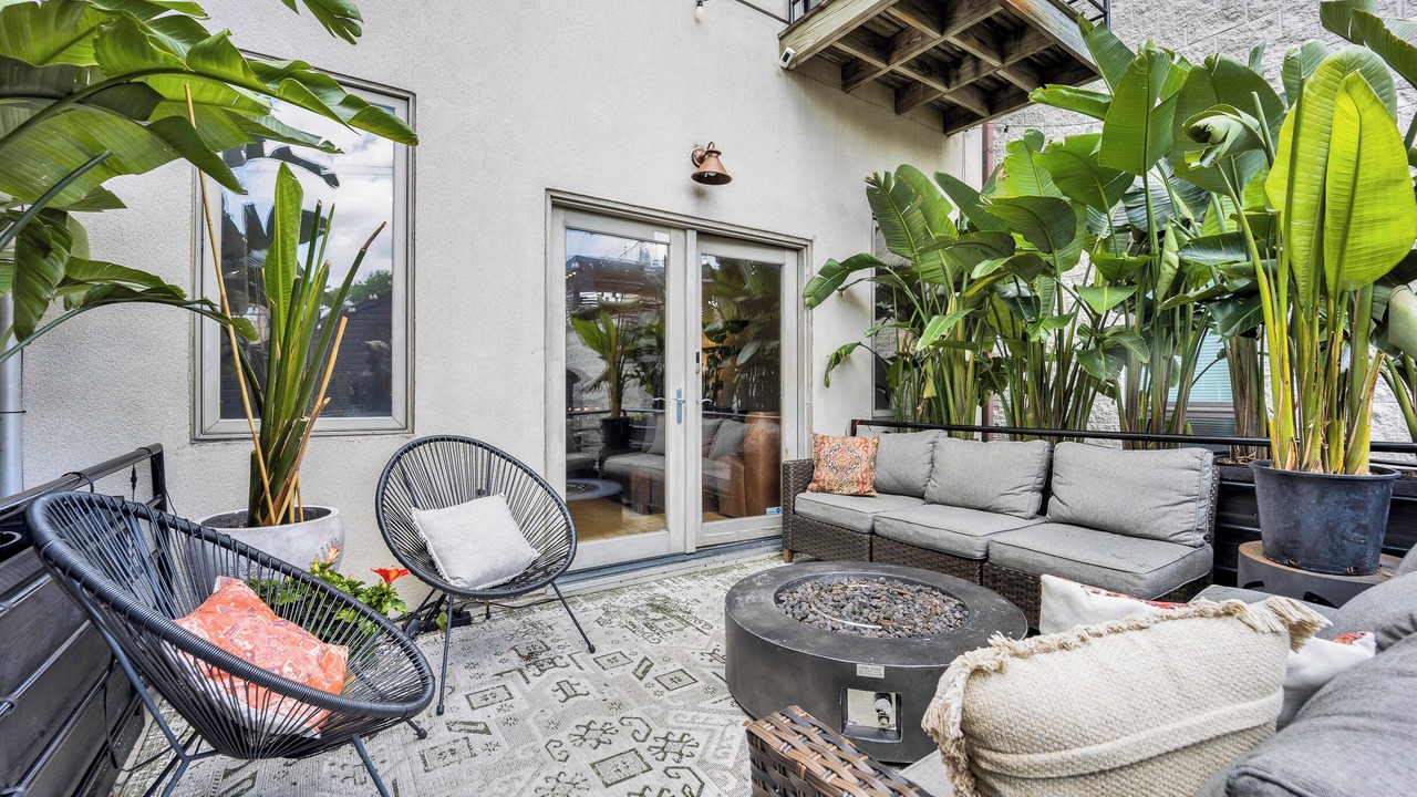 Photo of Patio Balcony in Wicker Park