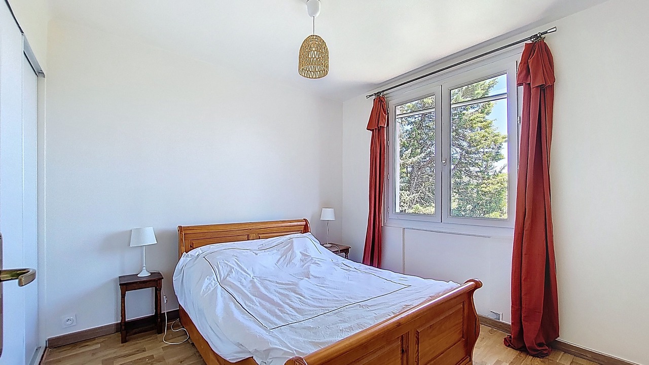 Photo of Bedroom in Aramon