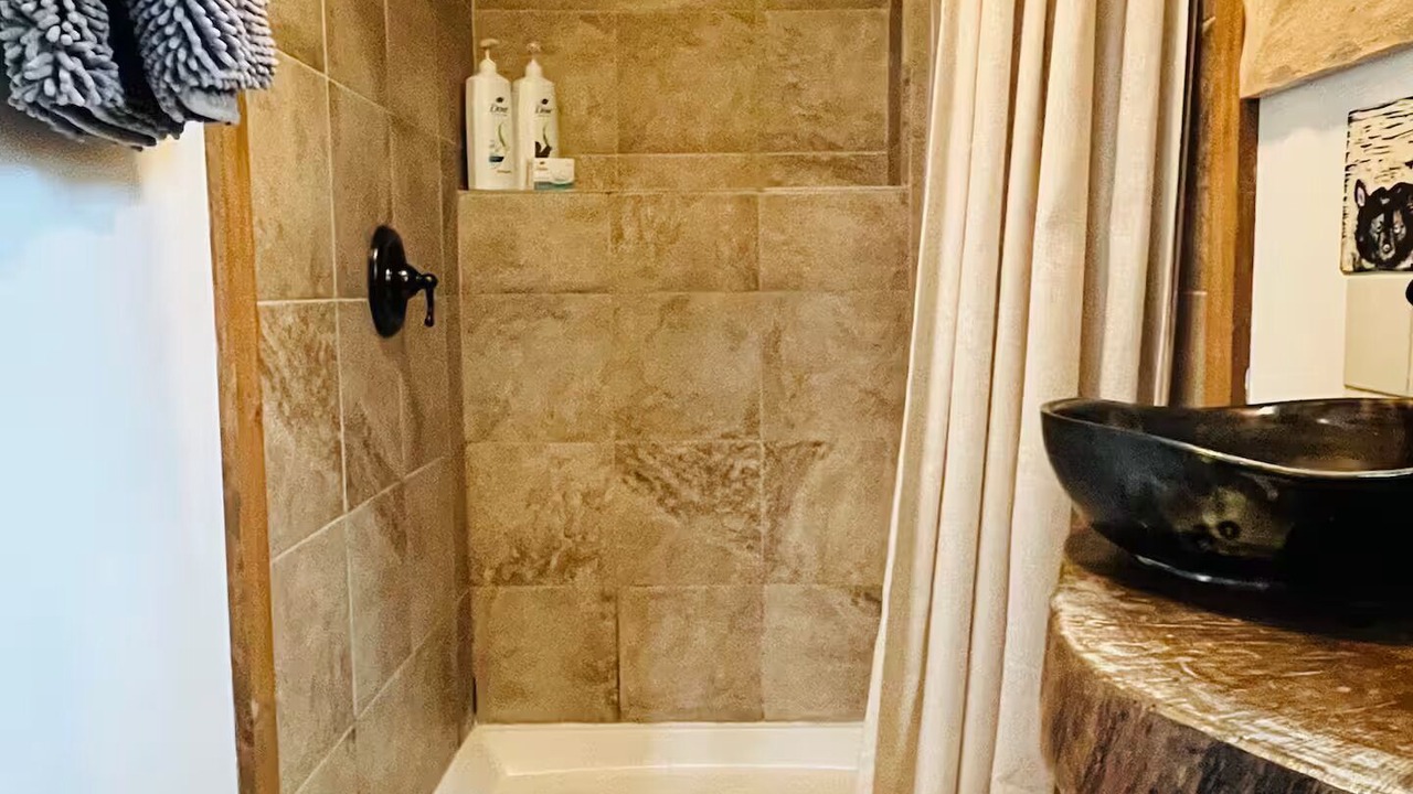 Photo of Bathroom in Stanton