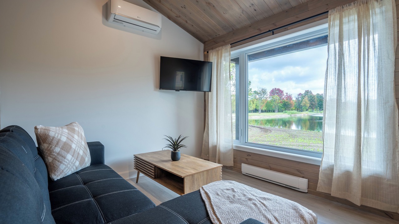 Photo of Livingroom in St-Bernard-de-Lacolle