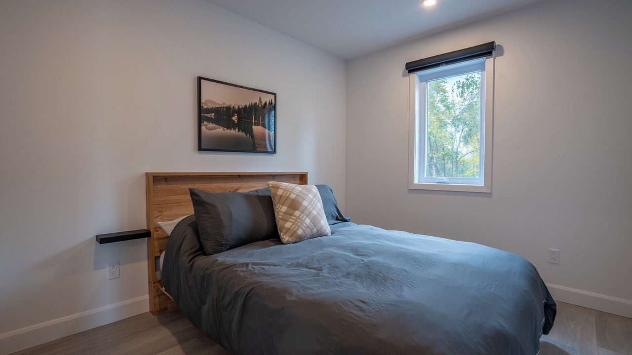 Photo of Bedroom in St-Bernard-de-Lacolle