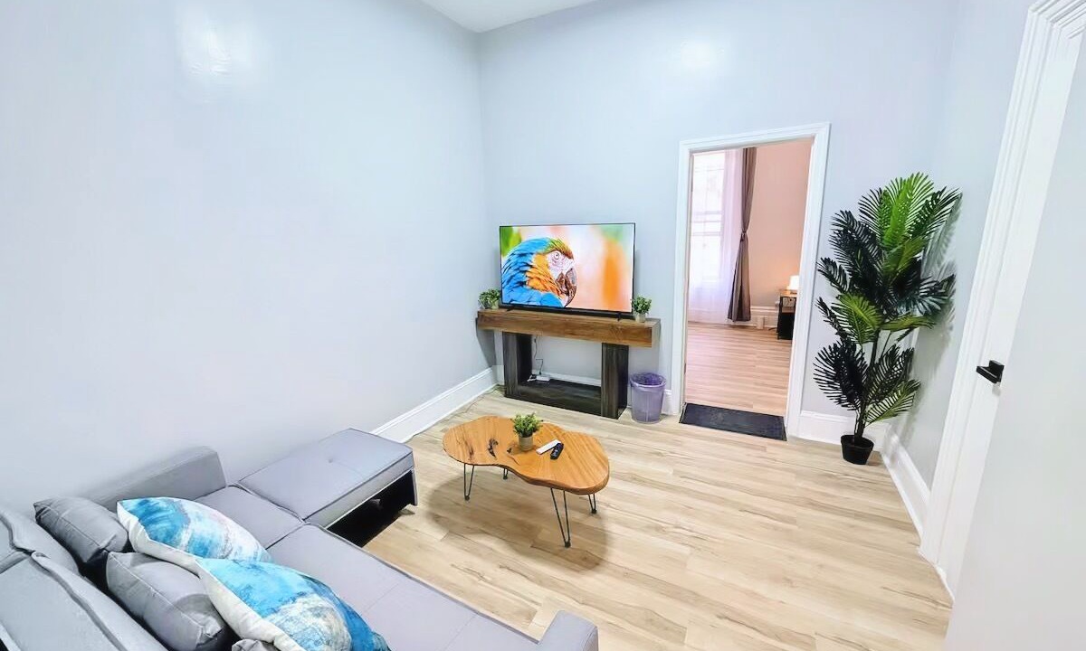 Photo of Livingroom in Hoboken