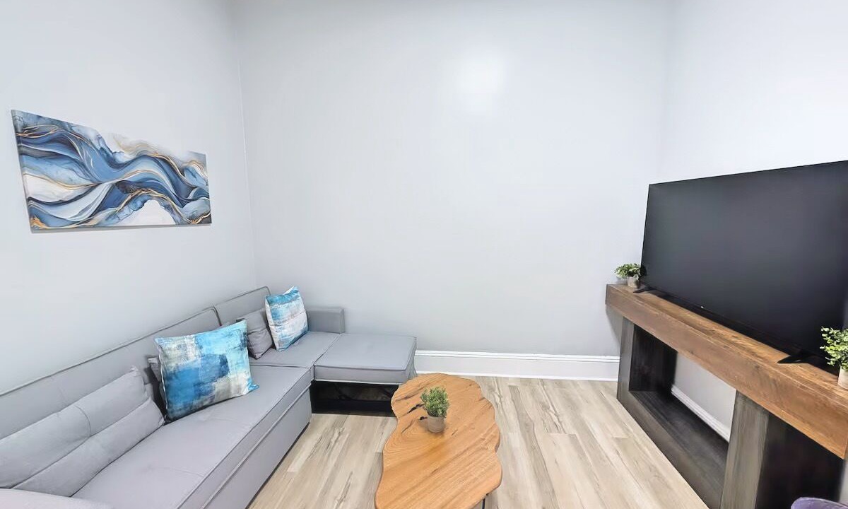 Photo of Livingroom in Hoboken