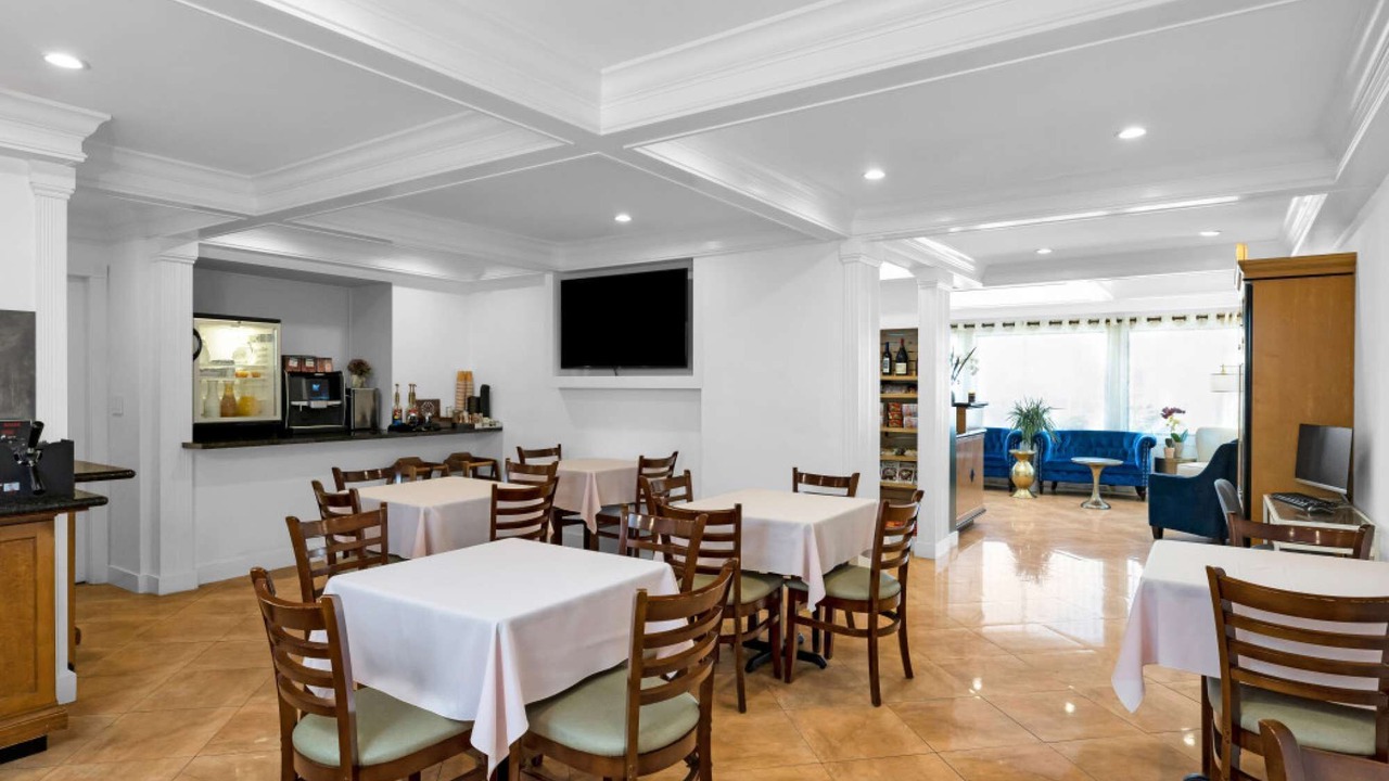 Photo of Bedroom in Millbrae