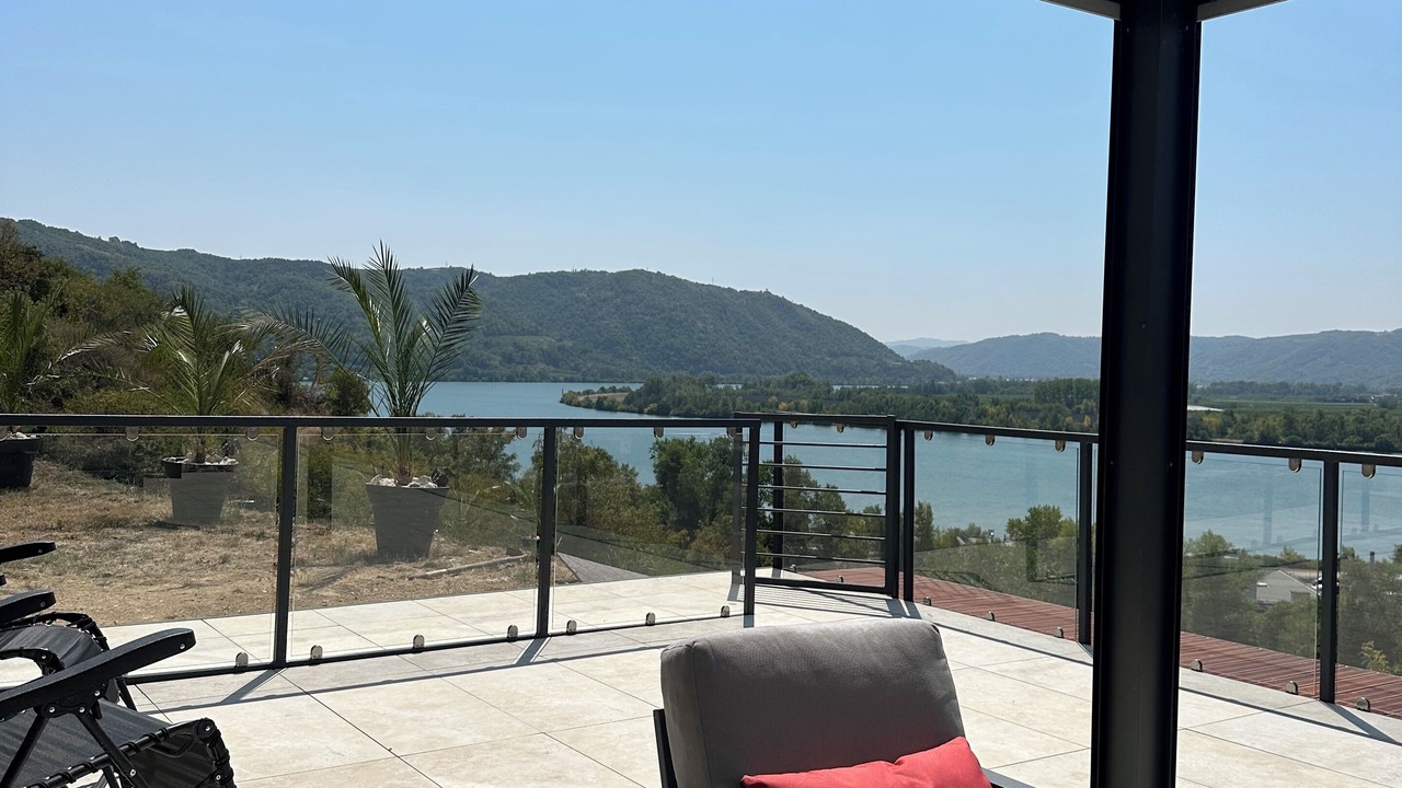Photo of Patio Balcony in Saint-Vallier