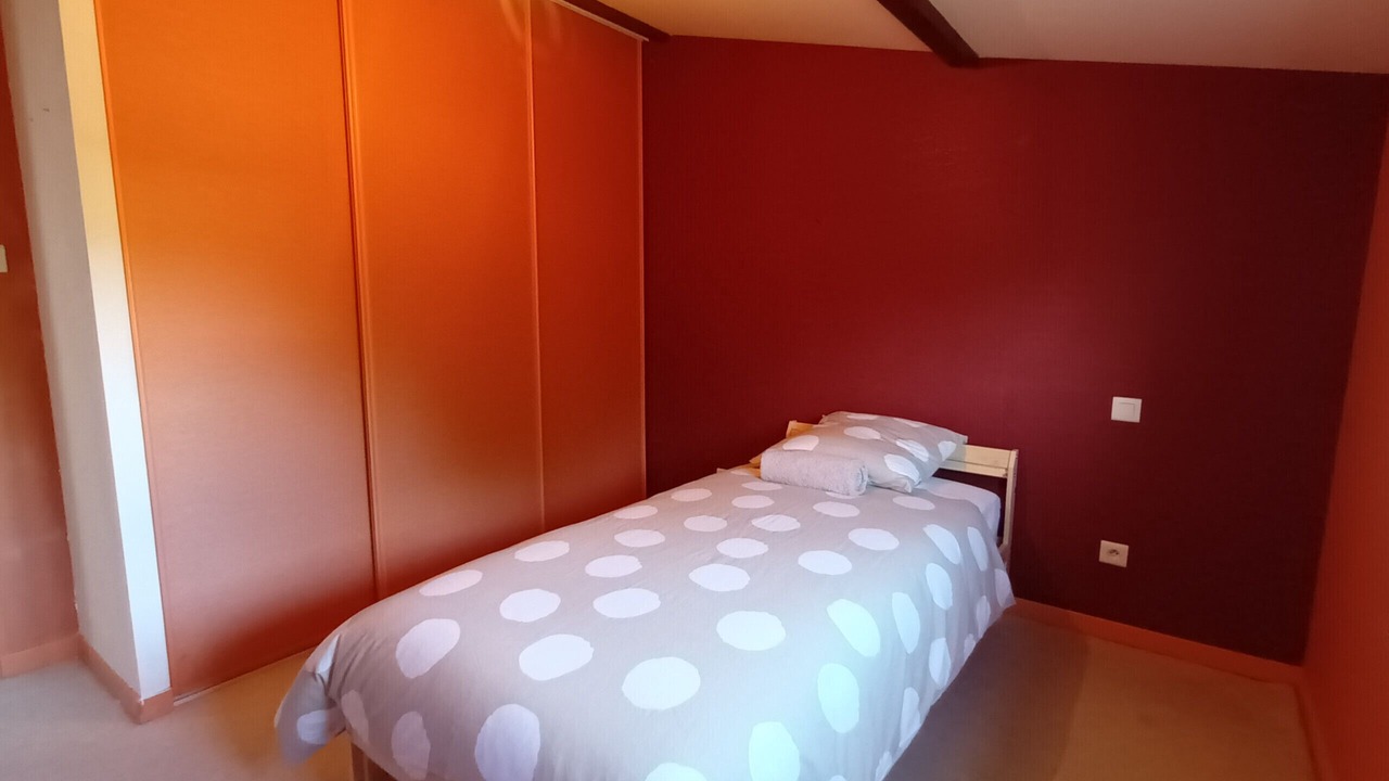 Photo of Bedroom in Montrevault-sur-Evre