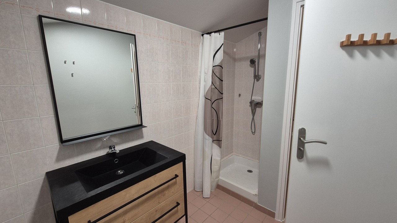 Photo of Bathroom in Challans