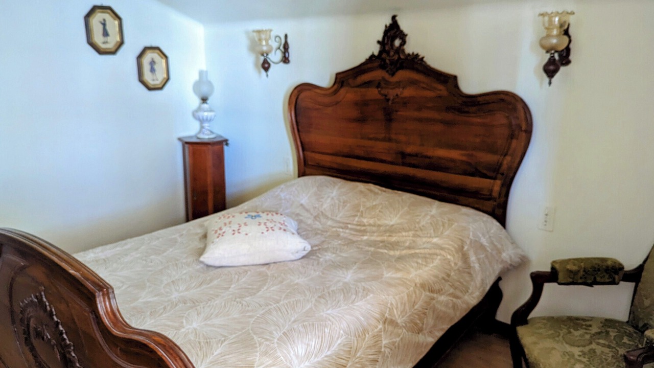 Photo of Bedroom in Caumont-sur-Durance