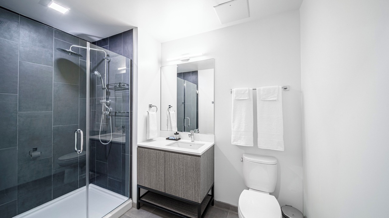Photo of Bathroom in Music Row