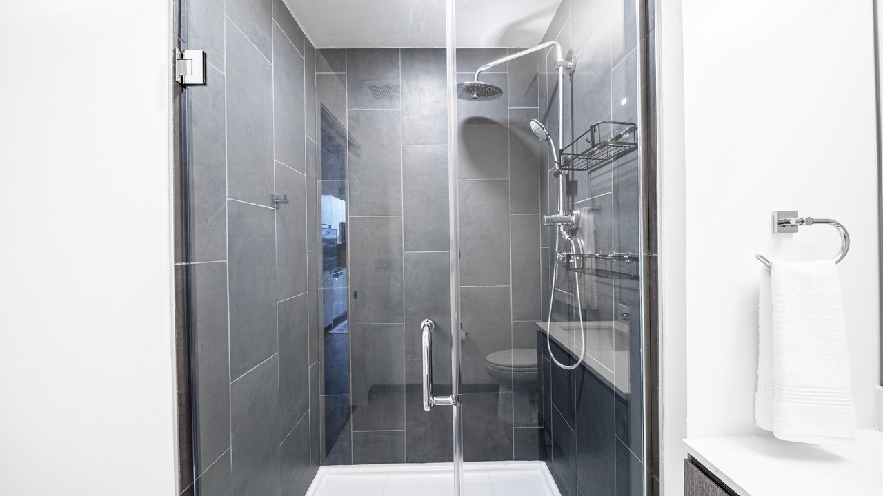 Photo of Bathroom in Music Row