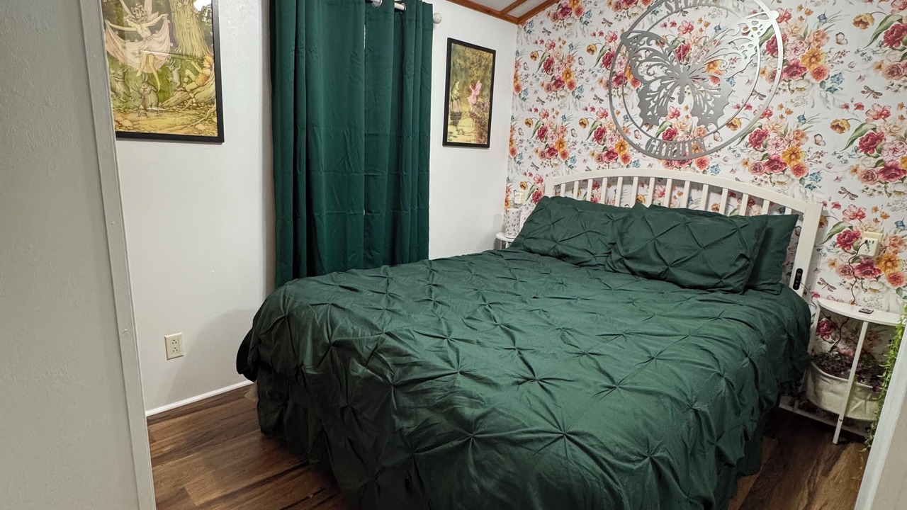 Photo of Bedroom in Texanna