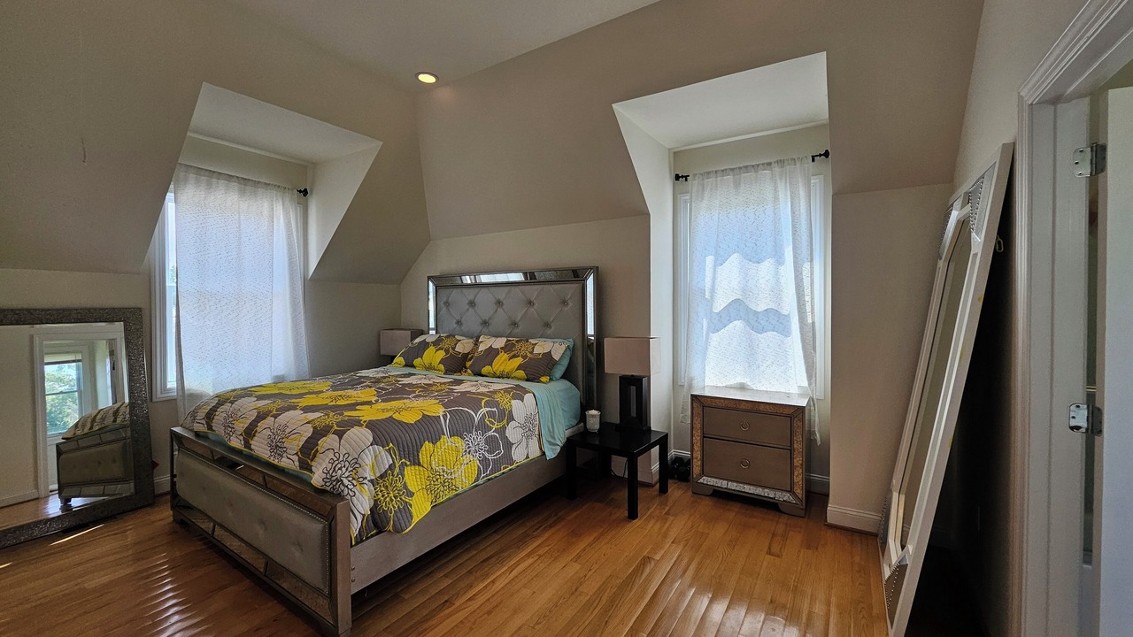 Photo of Bedroom in Darnestown